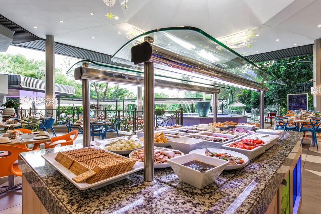 The Cabanas Hotel At Sun City Resort Exterior photo